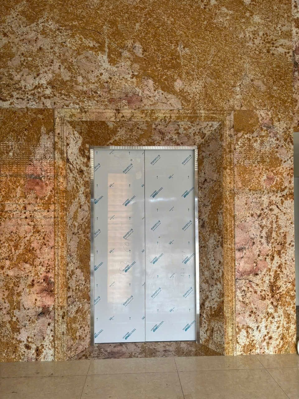 Cho thuê Nhà mặt tiền Thuận An, Bình Dương, Diện tích 200m², Giá Thương lượng