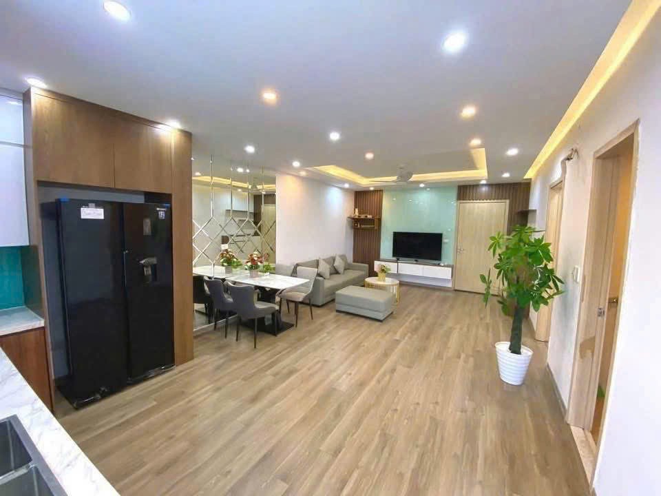 Chỉ 3,X Tỷ - Sở Hữu Ngay Căn Góc 80m2 chung cư Thanh Hà 4