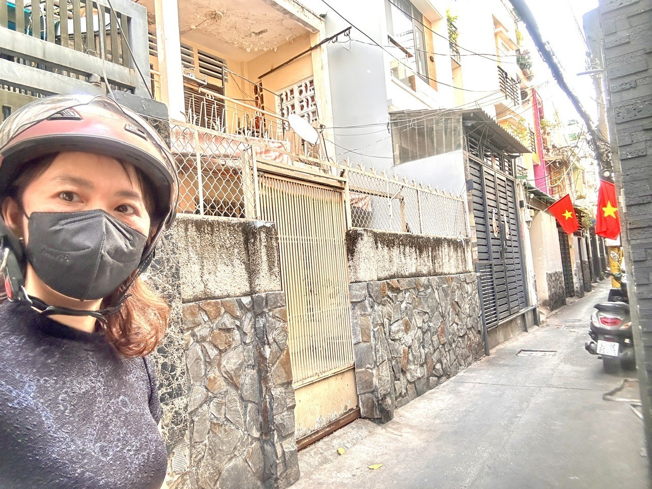 SIÊU PHẨM NHÀ NGƠN GẦN MẶT TIENF XE HƠI Đ.TÔN ĐẢN- VỚI TÀI CHÍNH 6.5T KHÔNG CÓ CĂN THỨ 2 DT LỚN 74