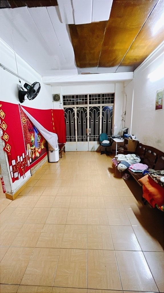 BÁN NHÀ NGON GẦN MẶT TIỀN XE HƠI Đ.TÔN ĐẢN- DT 74M2 CHỈ 6.5T- NGANG LỚN 5.7M2- KẾ BÊN CHỢ 200 Đ. 3