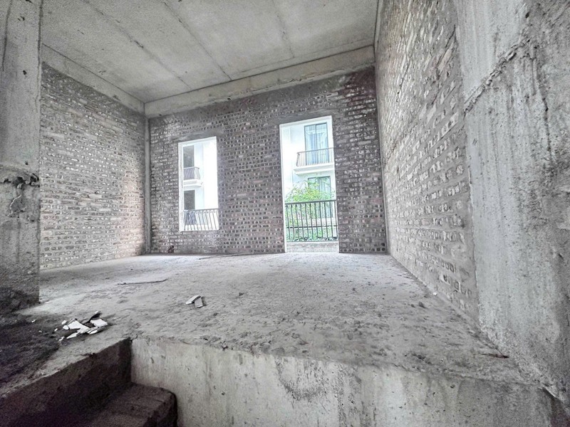 Bán Shophouse Vỹ Yến 70m2 Thô 5 Tầng, Mặt Đường Đê Nam Đuống - Đón Sóng Quy Hoạch Cầu Đuống Mới 2