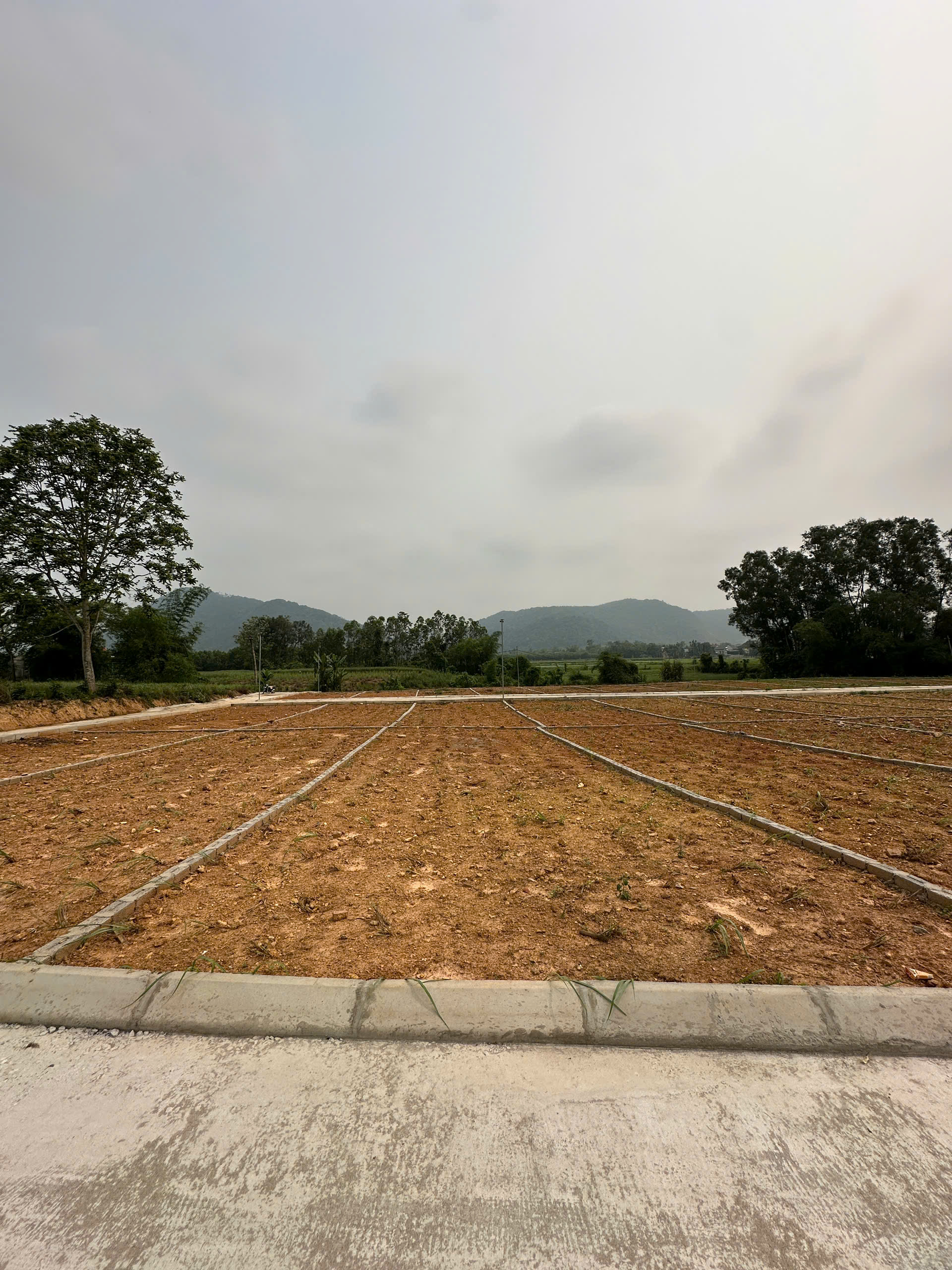 Duy nhất 2 lô Thành Trực 125m thổ cư, công chứng ngay 2