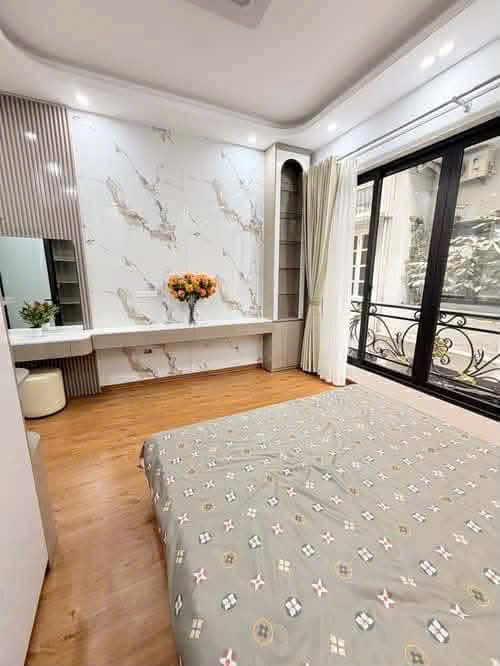 TÂY SƠN –DIỆN TÍCH  58M – NHÀ 5 TẦNG - MẶT TIỀN 5M – GIÁ CHỈ  11,8TỶ 2