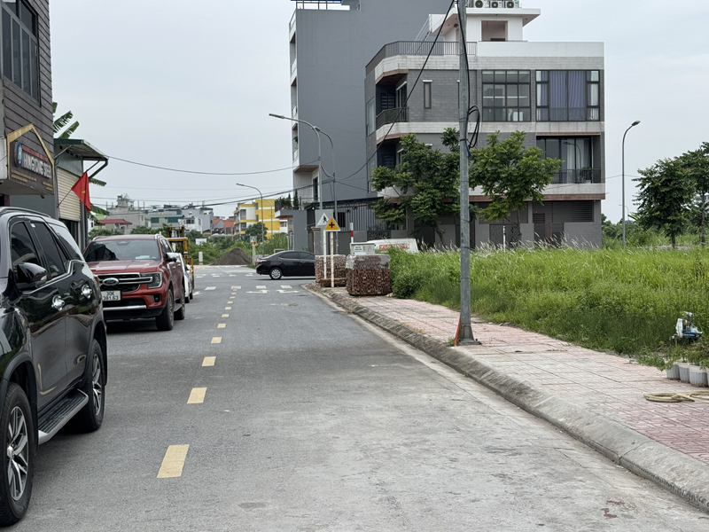 Bán Đất Cự Khối: 71,5m2 – Gần Công Viên Hồ Điều Hòa – Hạ Tầng Đồng Bộ 13m, Sau Có Đường 4m 2