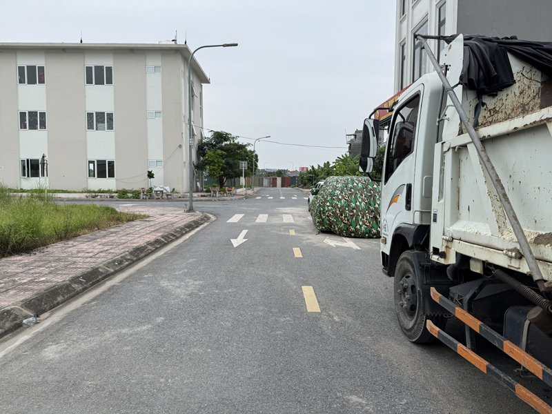 Bán Đất Cự Khối: 71,5m2 – Gần Công Viên Hồ Điều Hòa – Hạ Tầng Đồng Bộ 13m, Sau Có Đường 4m 4