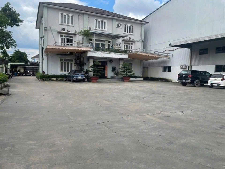 Cho thuê Kho - Nhà xưởng Thủ Dầu Một, Bình Dương, Diện tích 1800m², Giá Thương lượng