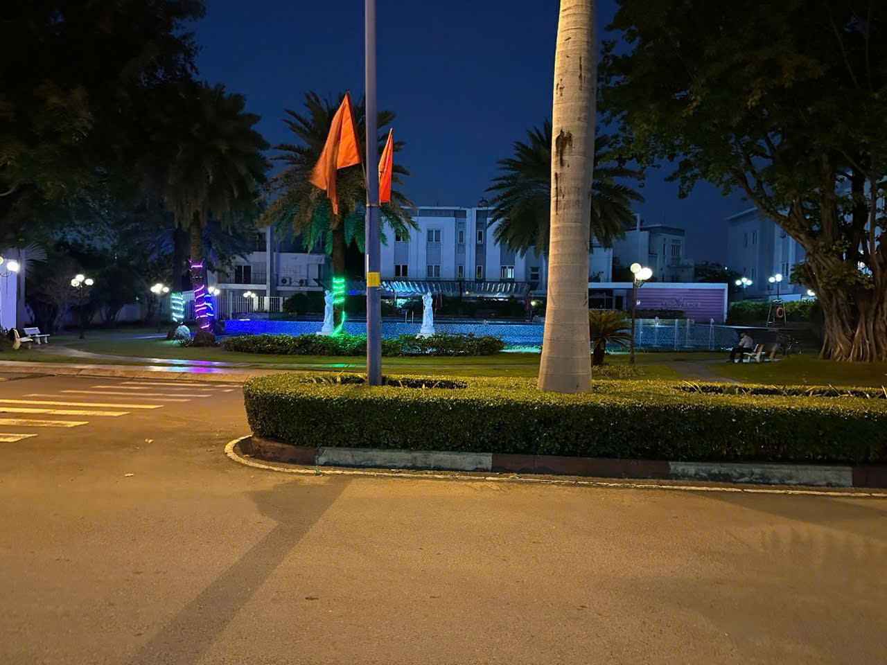 Cần bán Nhà mặt tiền Quận 9, Hồ Chí Minh, Diện tích 80m², Giá 9.8 Tỷ 8