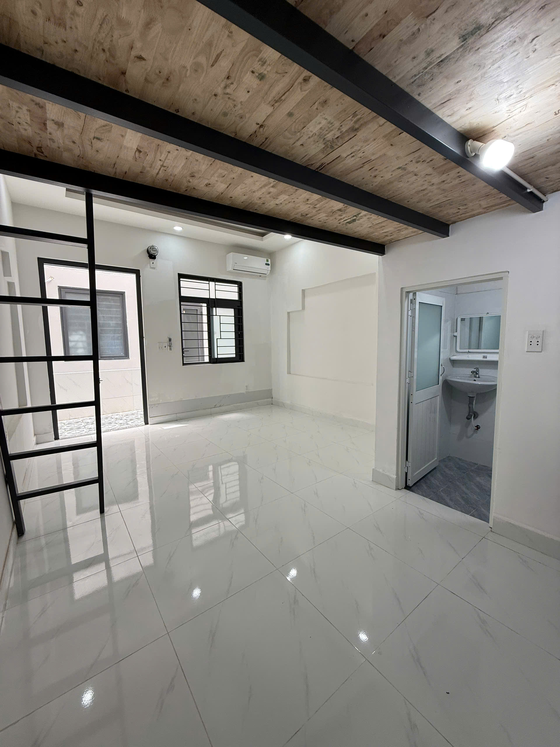 Cần bán Nhà mặt tiền Phường Phước Long B, Quận 9, Diện tích 640m², Giá 70 Tỷ 15