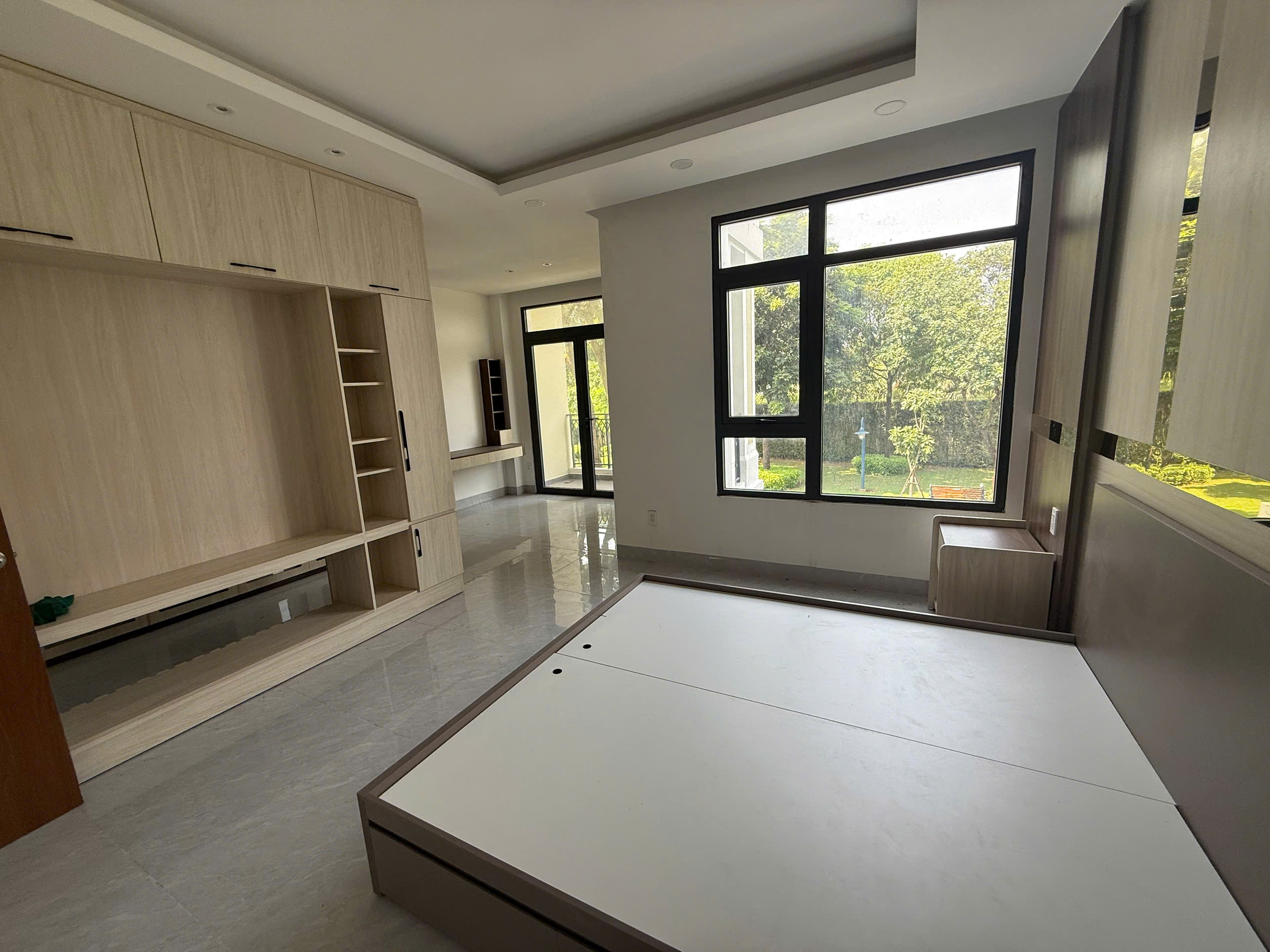 Cho thuê Nhà mặt tiền Phường Phú Hữu, Quận 9, Diện tích 102m², Giá 30 Triệu/tháng 5