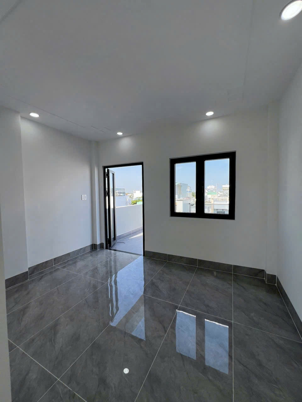 Bán nhà đường D18, KDC Cát Tường Phú Sinh, Đức Lập Hạ dt 65,2m2. 3 lầu, 4pn,4wc giá 3,45 tỷ 6