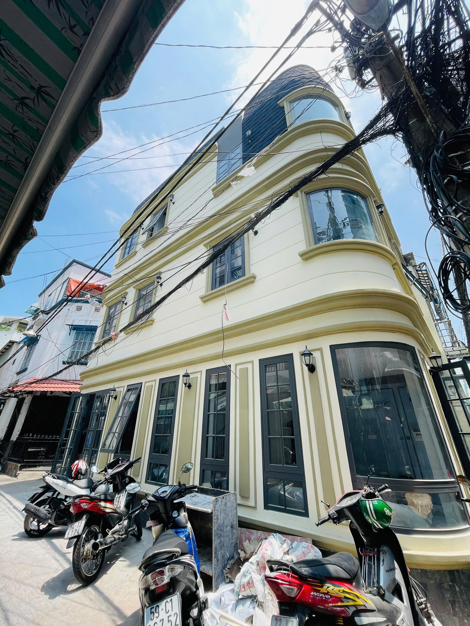 Cần bán Nhà mặt tiền Phường Cầu Ông Lãnh, Quận 1, Diện tích 42m², Giá 16.2 Tỷ 6