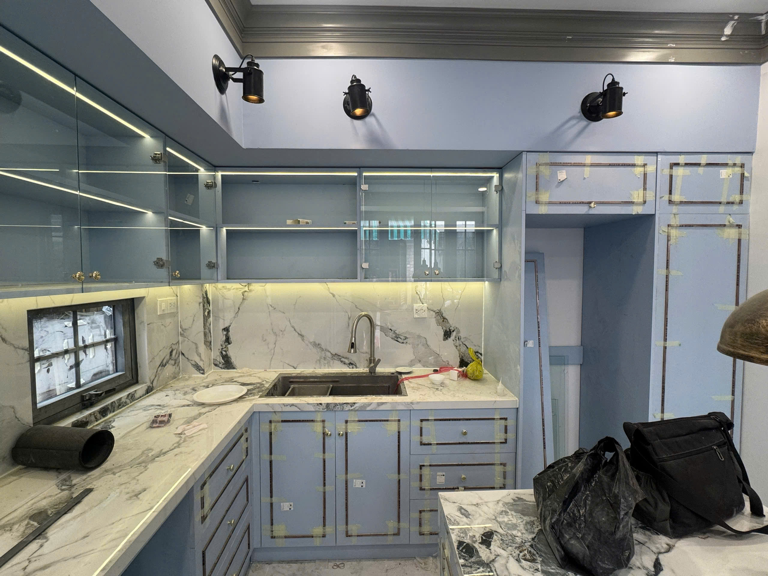 Cần bán Nhà mặt tiền Phường Cầu Ông Lãnh, Quận 1, Diện tích 42m², Giá 16.2 Tỷ 2