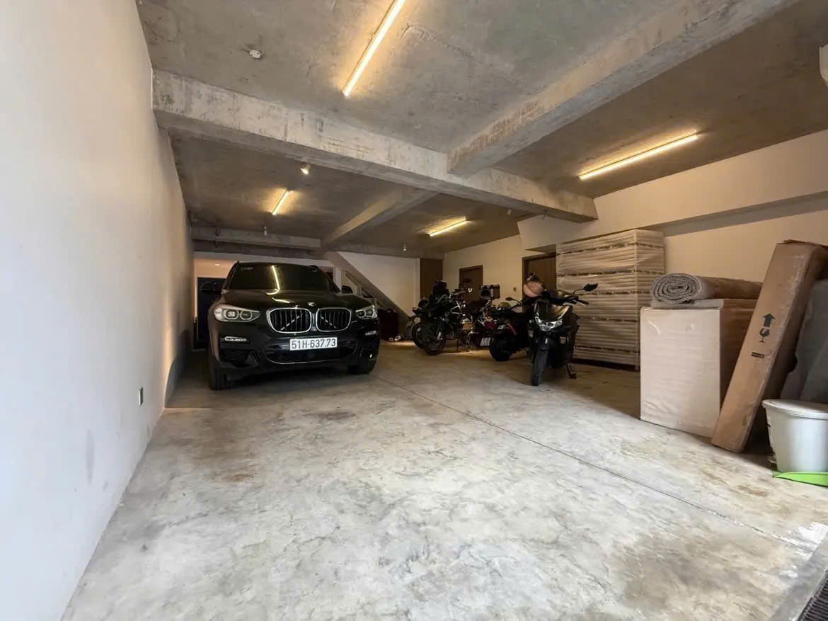 Cần bán Nhà mặt tiền Phường Thảo Điền, Quận 2, Diện tích 171m², Giá Thương lượng 7