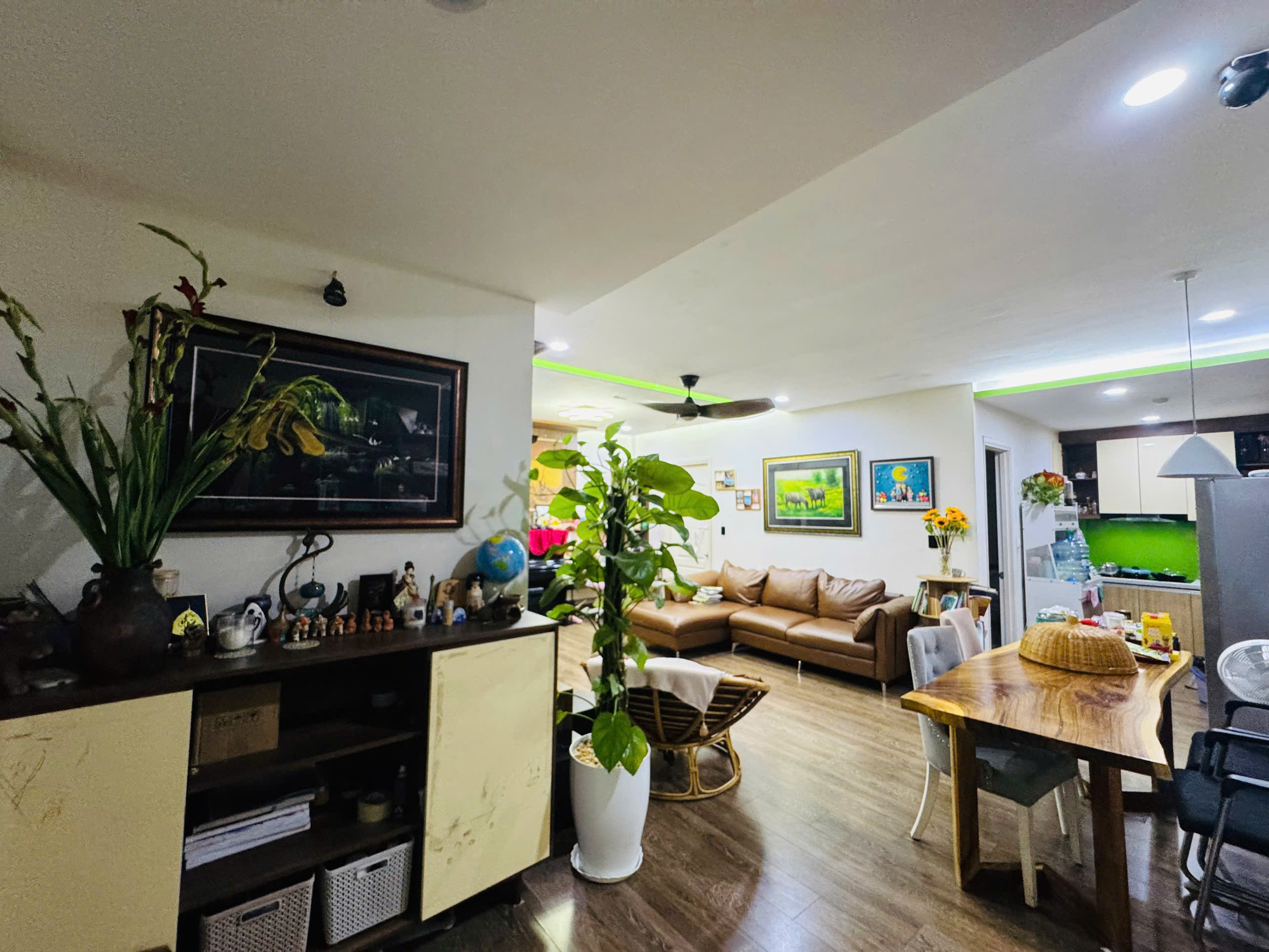 Cần bán Nhà mặt tiền Phường Phước Long B, Quận 9, Diện tích 128m², Giá 06.6 Tỷ 3