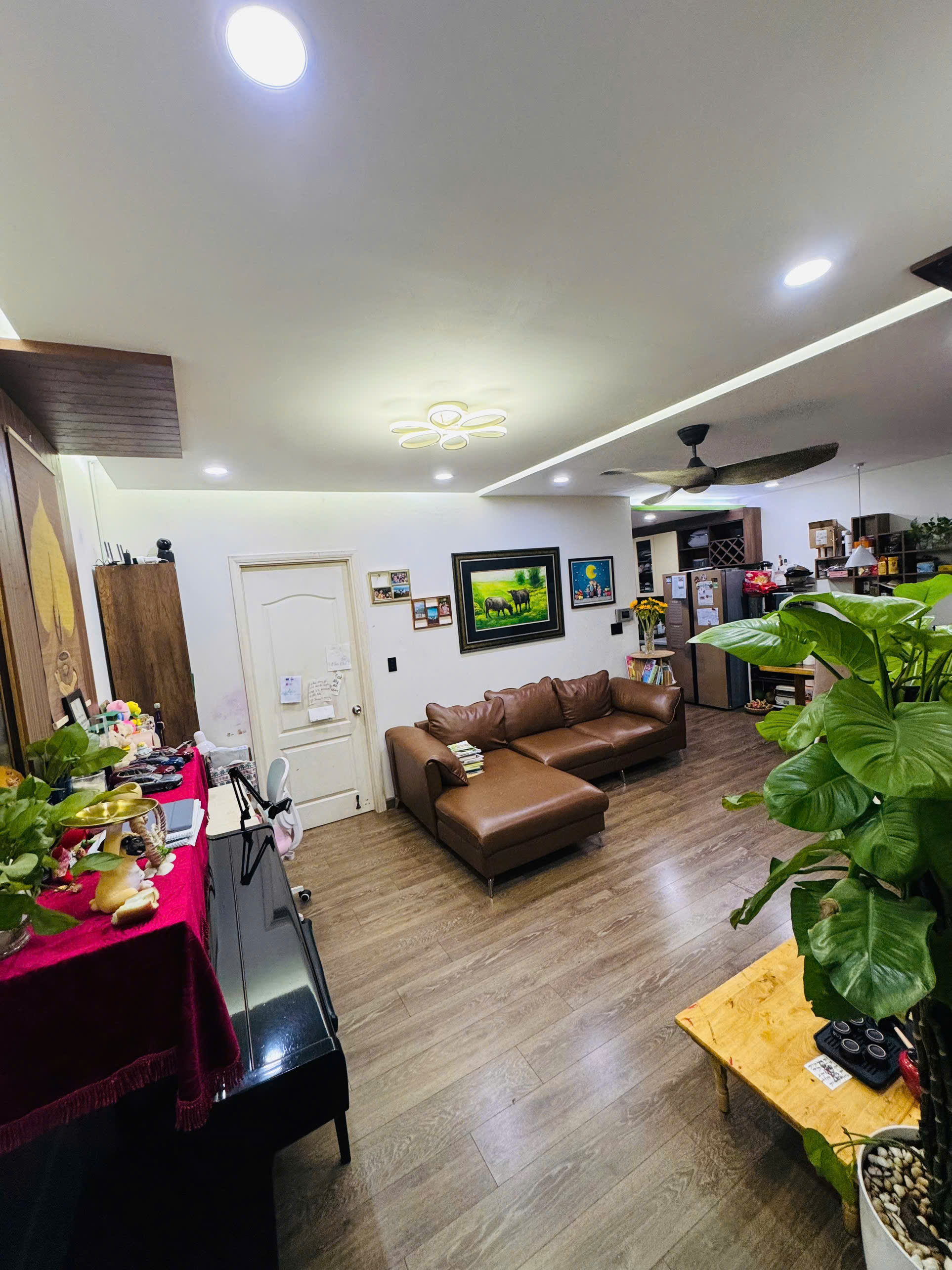 Cần bán Nhà mặt tiền Phường Phước Long B, Quận 9, Diện tích 128m², Giá 06.6 Tỷ