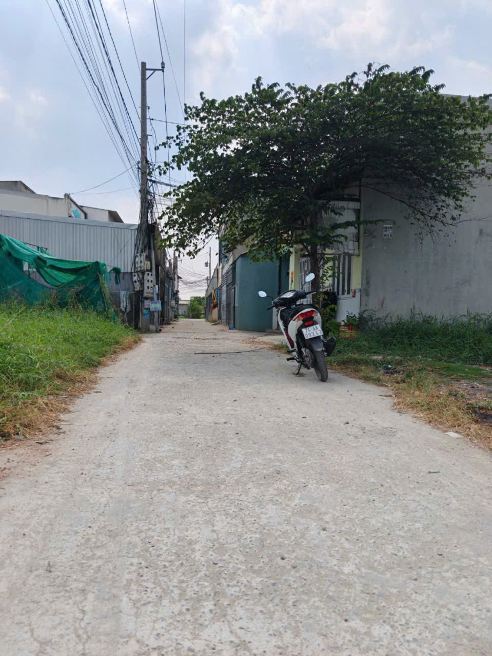 Bán đất thổ cư đường beton 4m xã Đức Hòa Đông dt 112m2 giá 1,35 tỷ