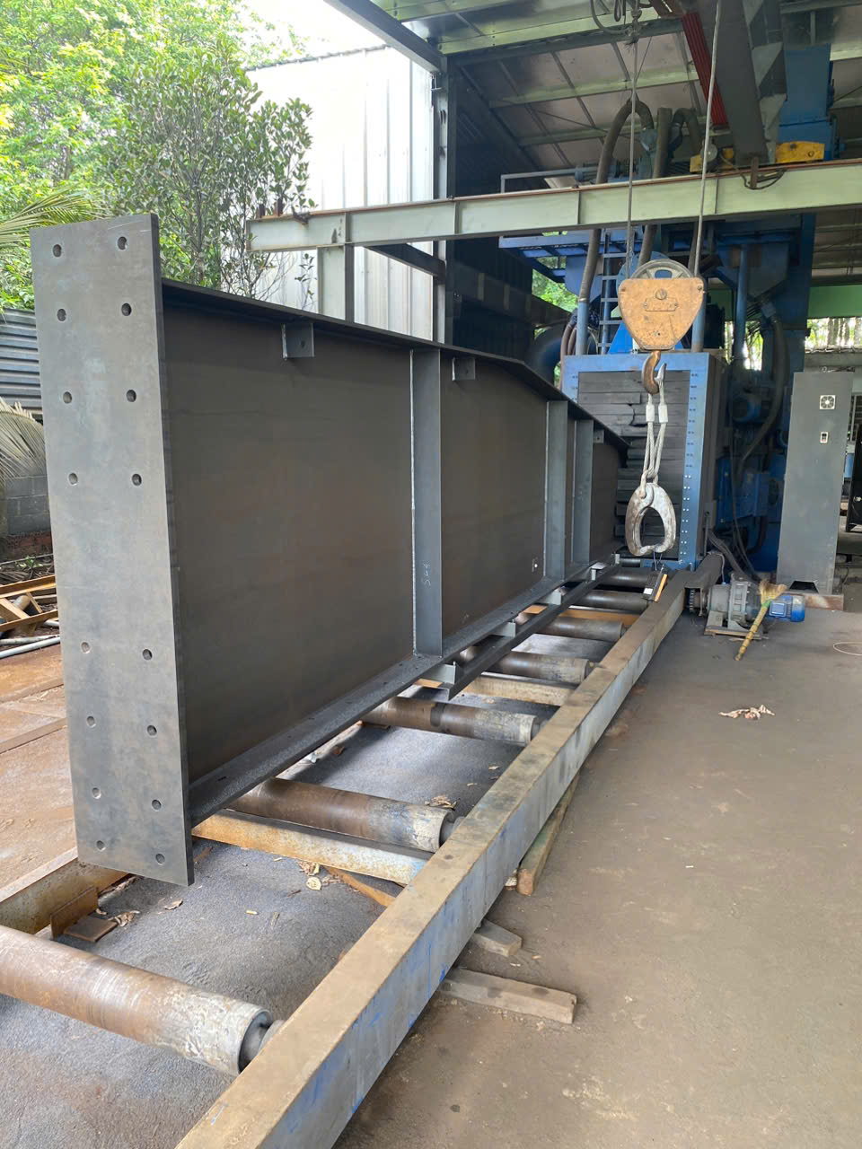 Bán nhà xưởng xã Nhuận Đức, Củ Chi tdt 7000m2 ( 3060m2 thổ ) giá 40 tỷ 8