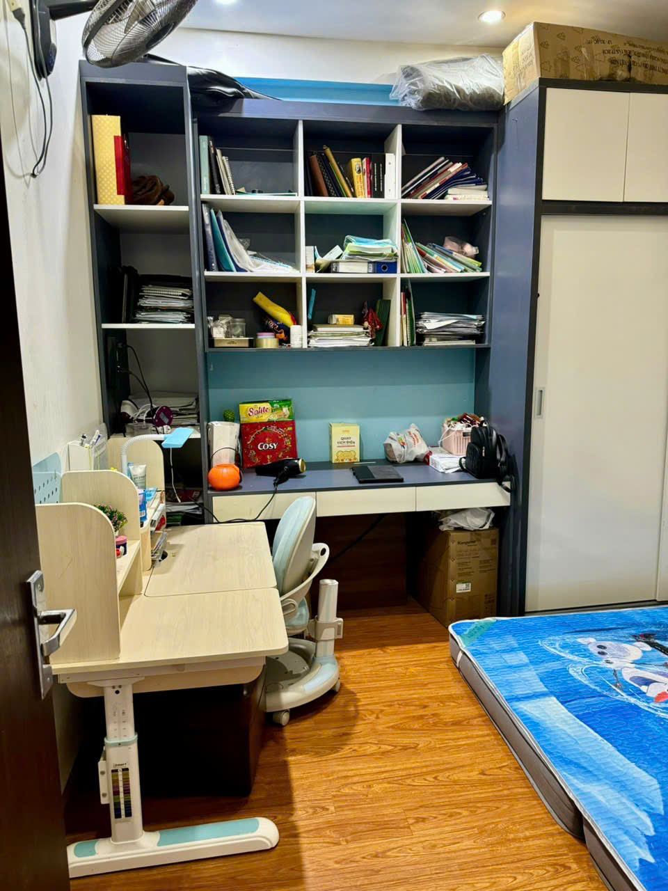 Chính chủ cần bán căn hộ 65m2 view hồ giá chỉ hơn 3,0x tỷ tại Thanh Hà-Hà Đông 3