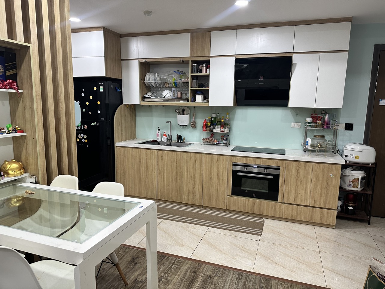 BÁN căn hộ 2PN dt 74m2 ECOLIFE CAPITOL giá 6ty95 bao phí 6