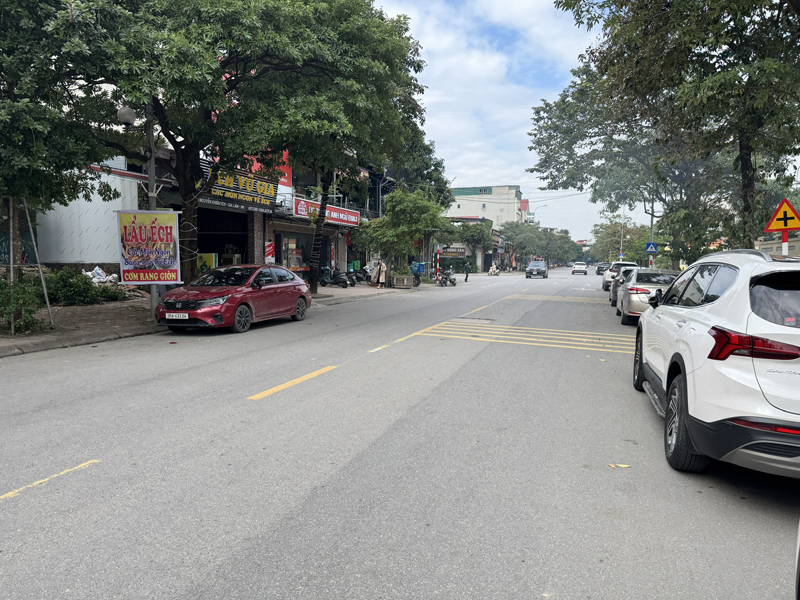 Bán Đất Mặt Phố Nguyễn Khiêm Ích 140m2: Mặt Tiền 7m - Tuyến Phố Đẹp Nhất Trâu Quỳ 2