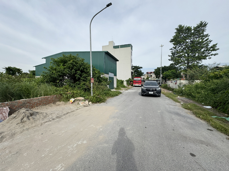 Siêu Phẩm 90m2 Đất Làng Cam: Giáp 2 Chợ Lớn - Đón Sóng Hạ Tầng - Tiềm Năng Tăng Giá X2 2