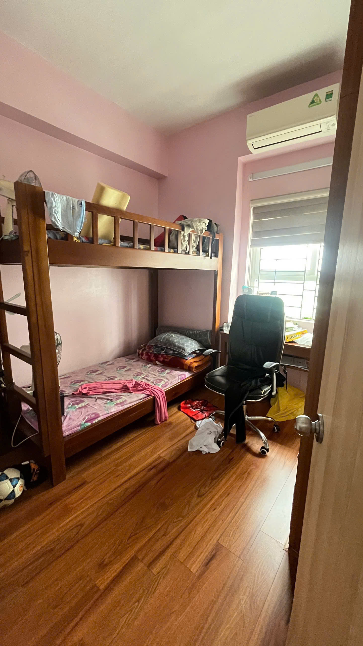 Chính chủ cần bán căn hộ tầng 10-HH02B ( 5 tòa mới) Thanh Hà-Hà Đông 2