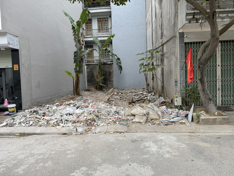 Bán 62m2 Đất TĐC Giang Biên: Đối Diện Vườn Hoa, View Thoáng Trọn Đời - Mặt Tiền Rộng - Đường 3 Ô Tô