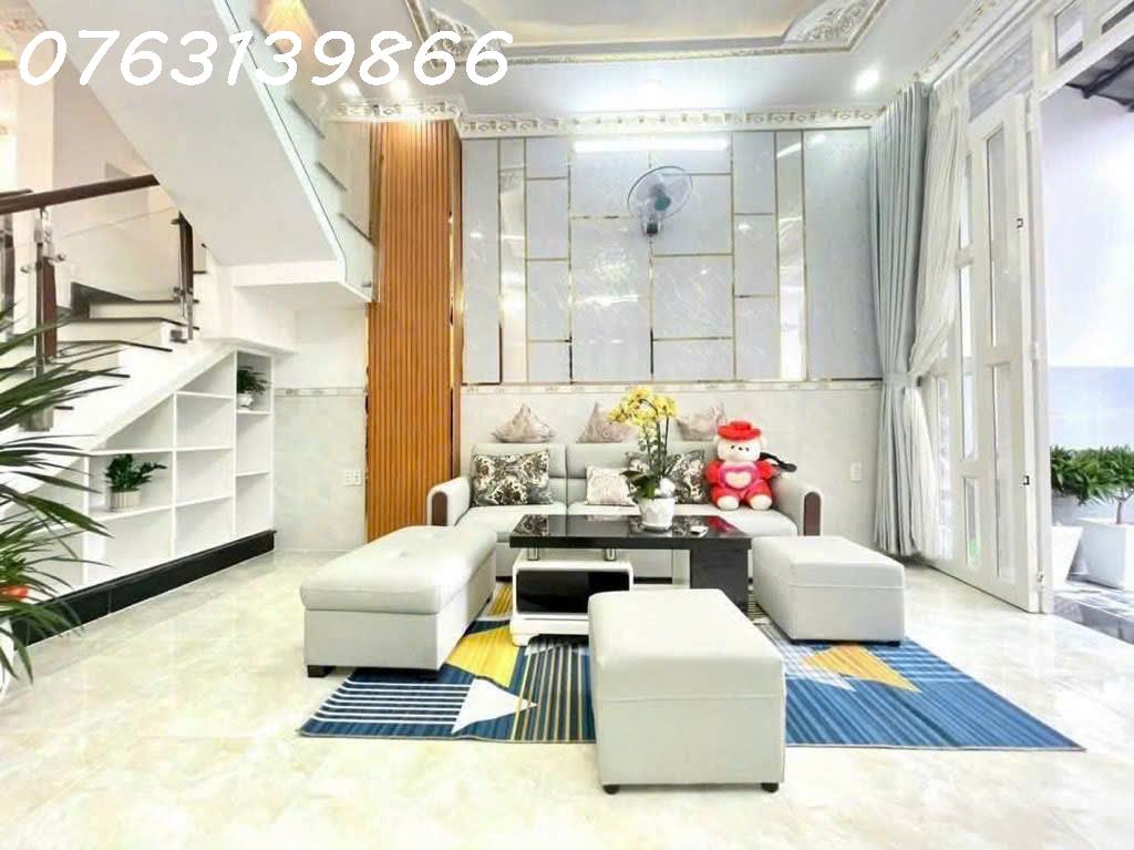 GIÁ 5.x TỶ- HUỲNH TẤN PHÁT- GẦN HOÀNG QUỐC VIỆT- BÁN NHÀ MỚI 3 TẦNG- DT 4.2 x 12.5- XE HƠI ĐỖ CỬA- 4