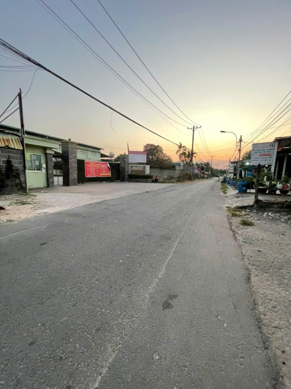 Bán đất mặt tiền Trần Thị Lan, Tân Thạnh Tây dt 166,5 m2 full thổ giá 2,8 tỷ