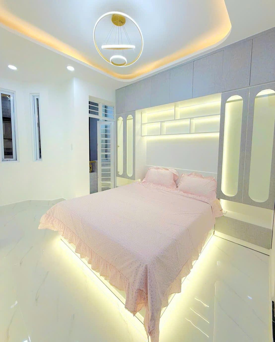 2 CĂN LIỀN KỀ, NGANG 10M, HẺM XE HƠI HUỲNH TẤN PHÁT, CHỈ HƠN 8 TỶ 3