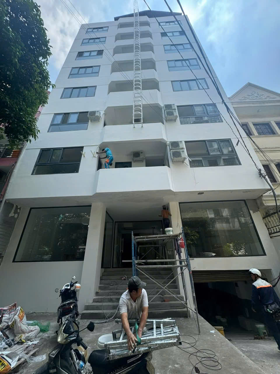 Cho thuê Nhà mặt tiền Quận 10, Hồ Chí Minh, Diện tích 200m², Giá Thương lượng 2