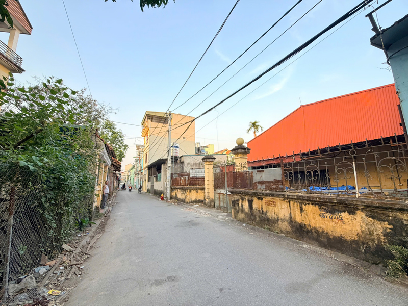 Chính chủ bán 304m2 đất thôn Kiêu Kỵ, Gia Lâm. Cách Vin 200m, đường ô tô tránh, phù hợp nhà vườn 2