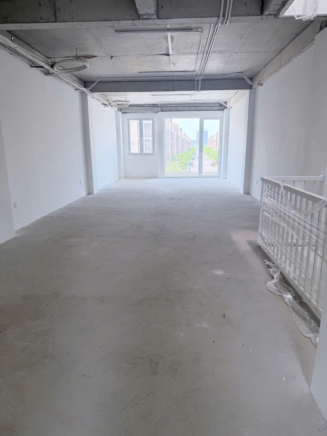 Cho thuê Nhà mặt tiền Phường Phước Long B, Quận 9, Diện tích 125m², Giá 80 Triệu/tháng 2