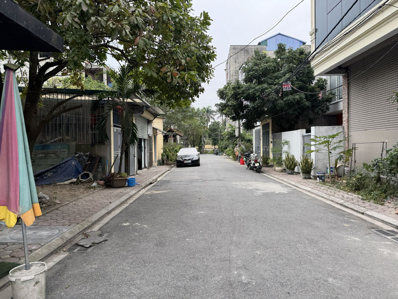 Bán Nhà C4 Tái Định Cư Cổ Bi 122,5m2 - Mặt Tiền 6,86m - Ô Tô Tránh - Tiện Ích Đầy Đủ 4