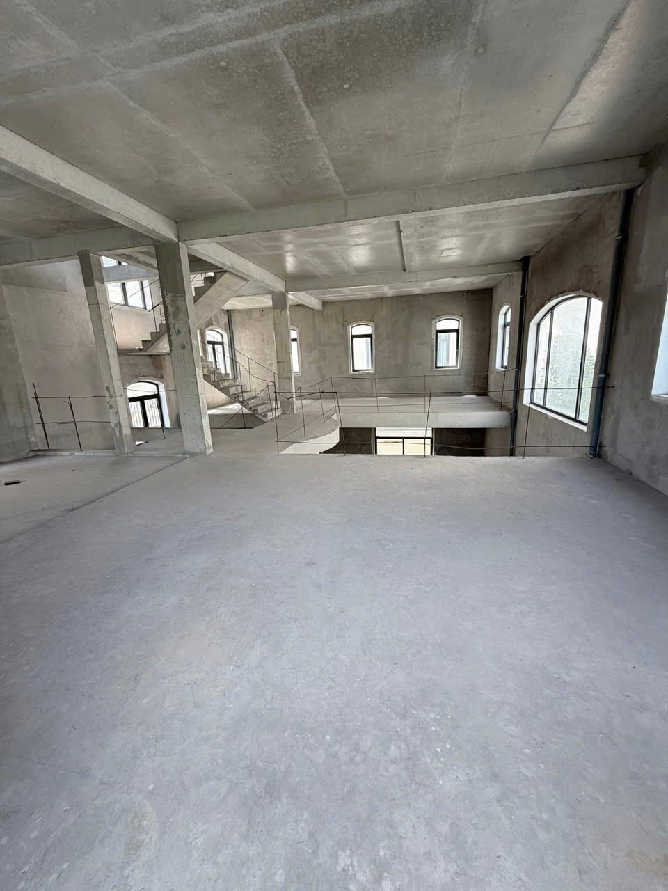 Cần bán Biệt thự Phường An Khánh, Quận 2, Diện tích 300m², Giá 65 Tỷ