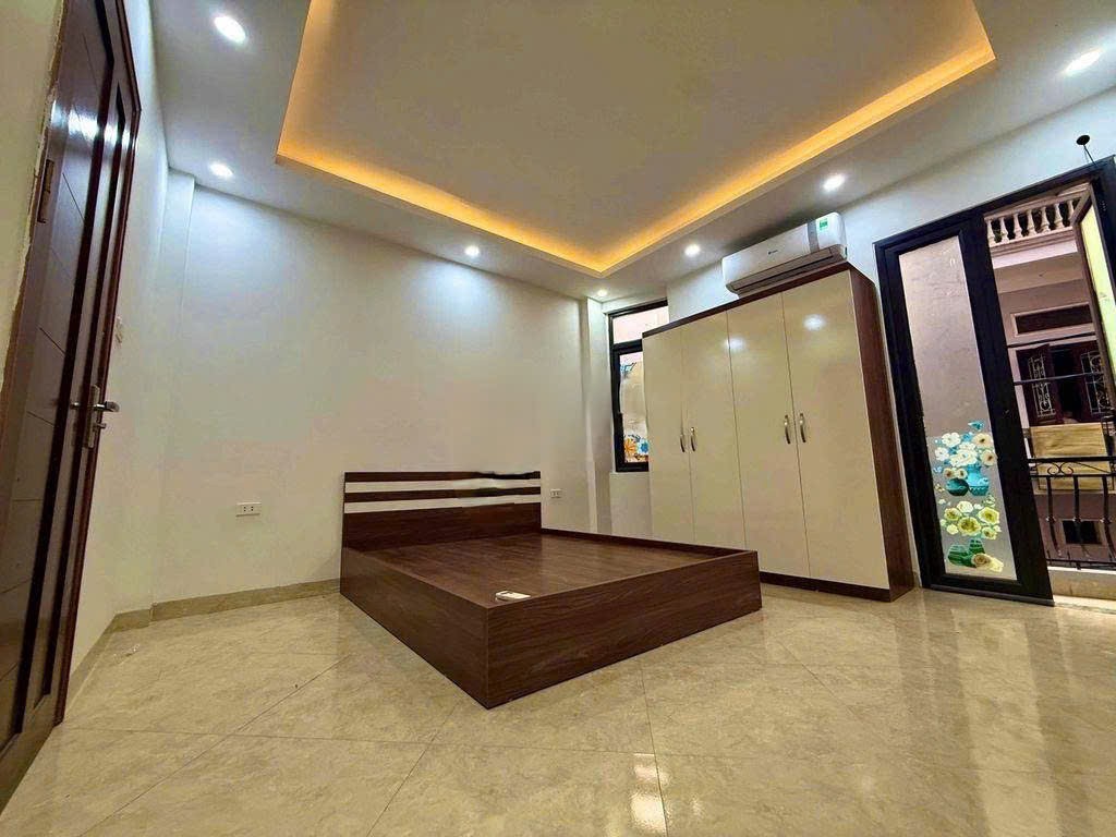 HIẾM ĐẤT HOÀNG MAI, Ô TÔ VÀO ĐẤT, GIÁ ĐẦU TƯ 50M CHỈ 200TR/M 2