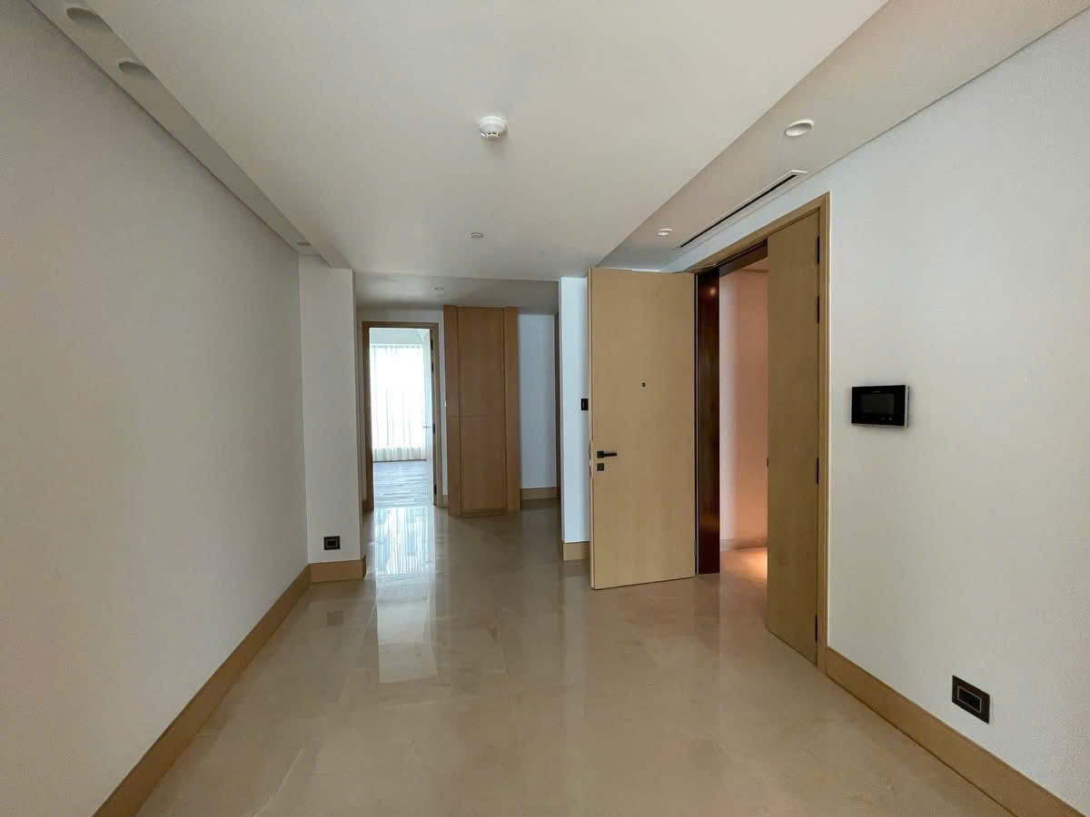 Cho thuê Biệt thự Phường Thảo Điền, Quận 2, Diện tích 235m², Giá Thương lượng 12