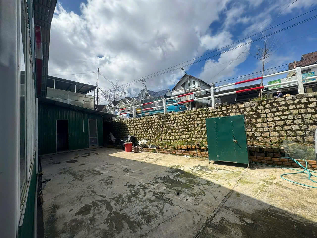 Cho thuê nhà mặt tiền 25 triệu/tháng đường Nguyên Tử Lực phường 8 Đà Lạt 4