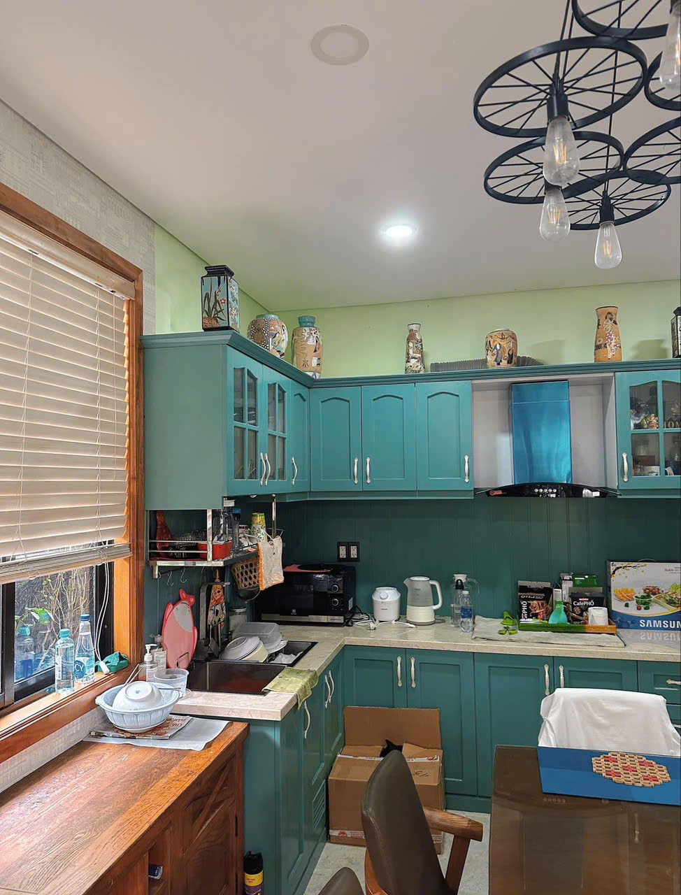 Cần bán Nhà mặt tiền Quận 9, Hồ Chí Minh, Diện tích 169m², Giá 024 Tỷ 8