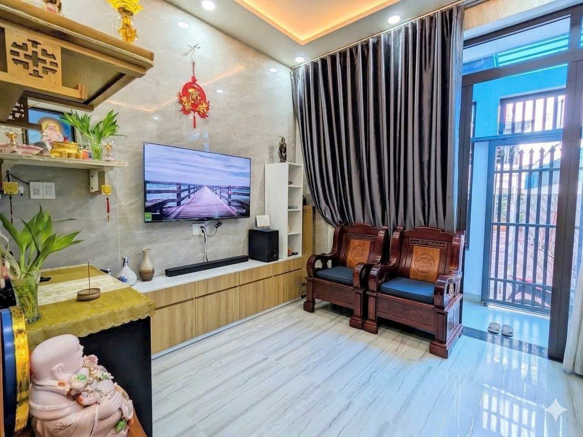 Bán Nhà Mới Đẹp Góc 2 Mặt Tiền Đường Huỳnh Tấn Phát, Quận 7  - 5TỶ8. 3