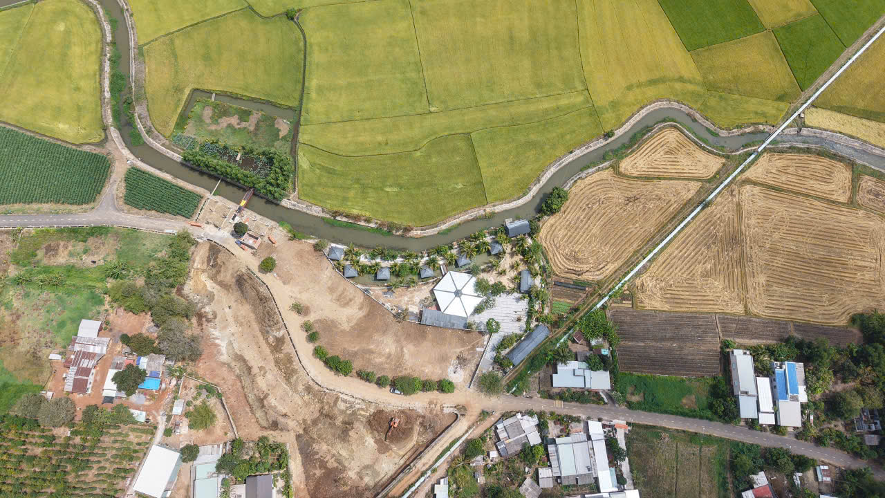 săn ngay lô đất view kênh đồng lúa siêu chill