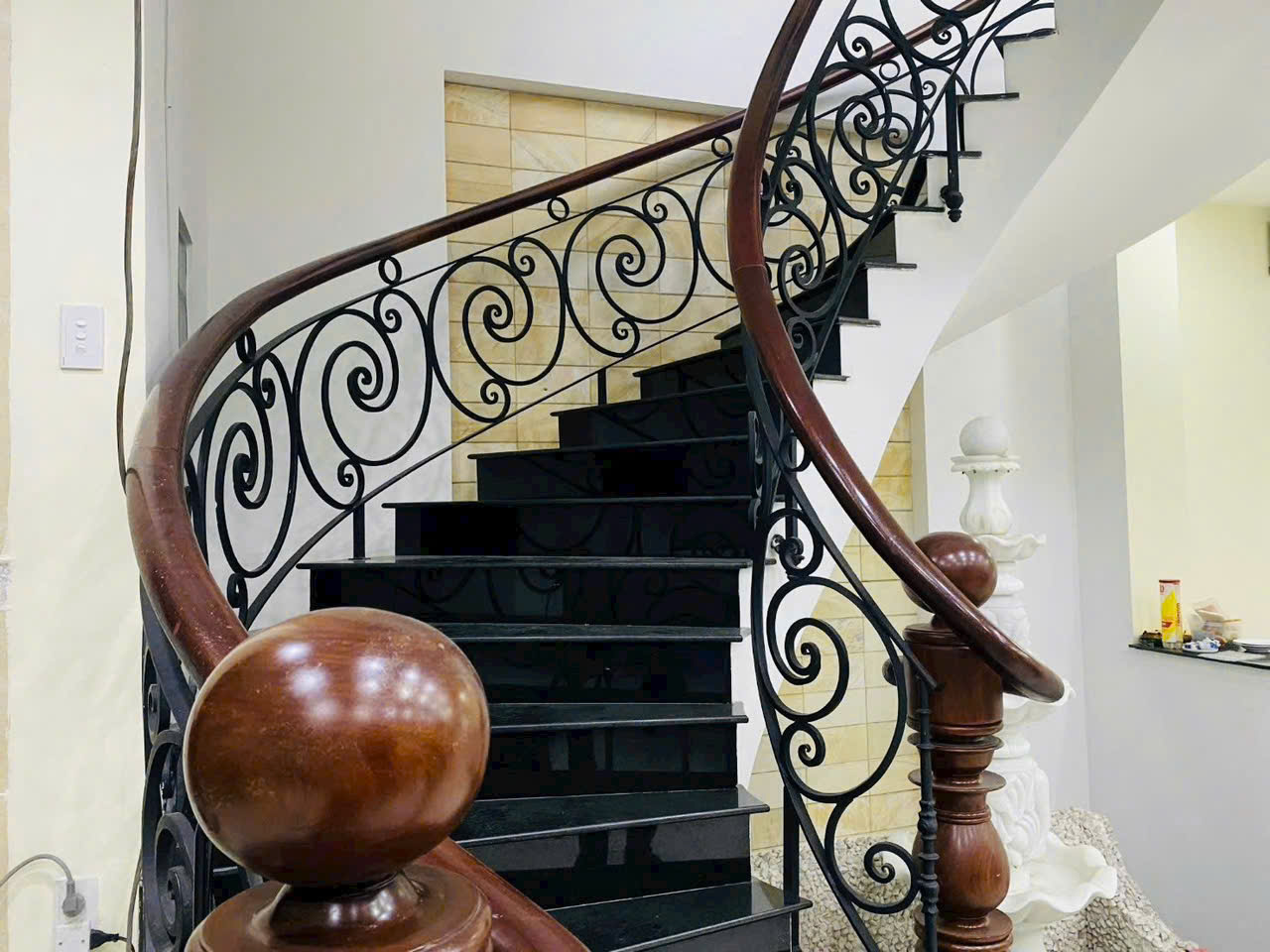 Cần bán Biệt thự Phường An Phú, Quận 2, Diện tích 168m², Giá 34 Tỷ 11