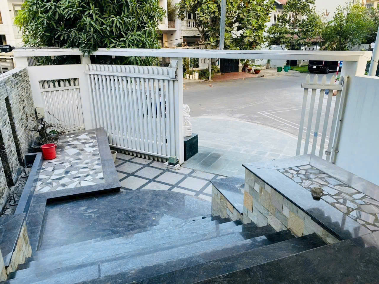 Cần bán Biệt thự Phường An Phú, Quận 2, Diện tích 168m², Giá 34 Tỷ 19