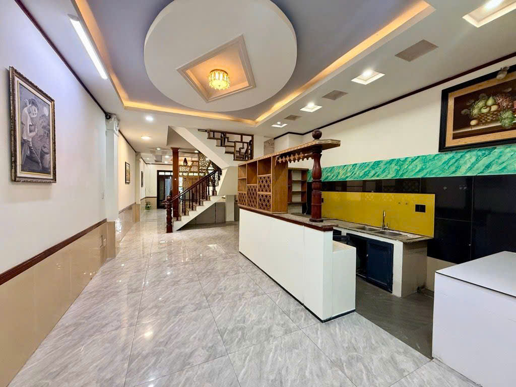 Cần bán Nhà mặt tiền Dĩ An, Bình Dương, Diện tích 92.5m², Giá Thương lượng 4