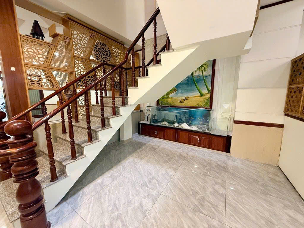 Cần bán Nhà mặt tiền Dĩ An, Bình Dương, Diện tích 92.5m², Giá Thương lượng 5