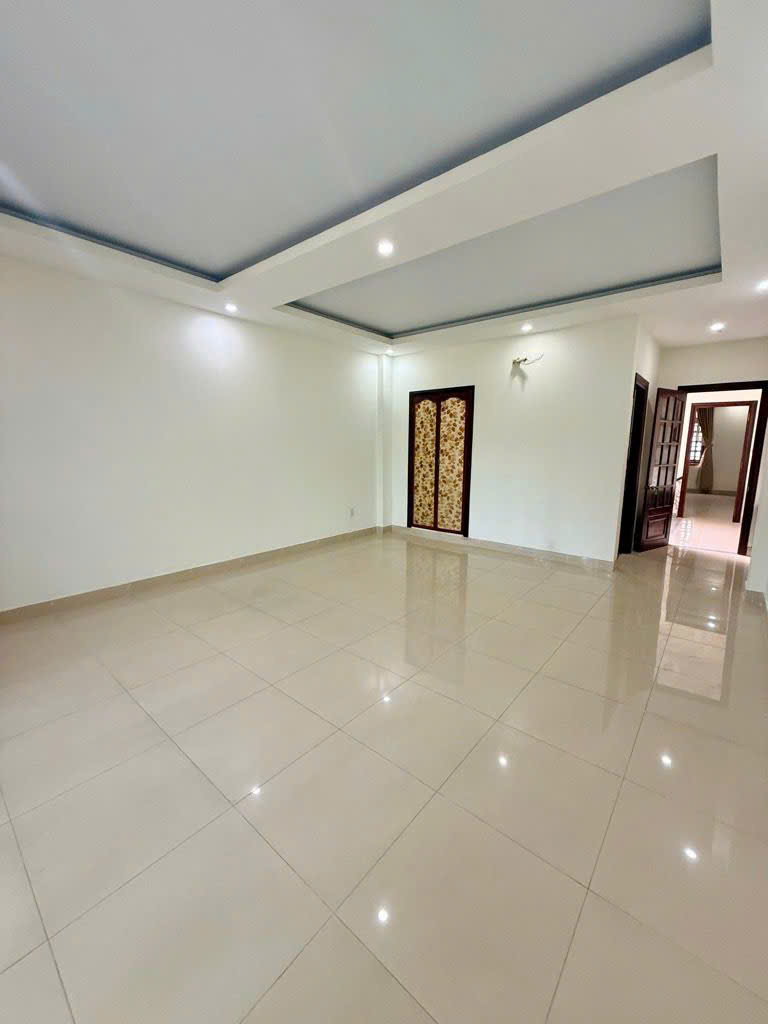 Cần bán Nhà mặt tiền Dĩ An, Bình Dương, Diện tích 92.5m², Giá Thương lượng 8