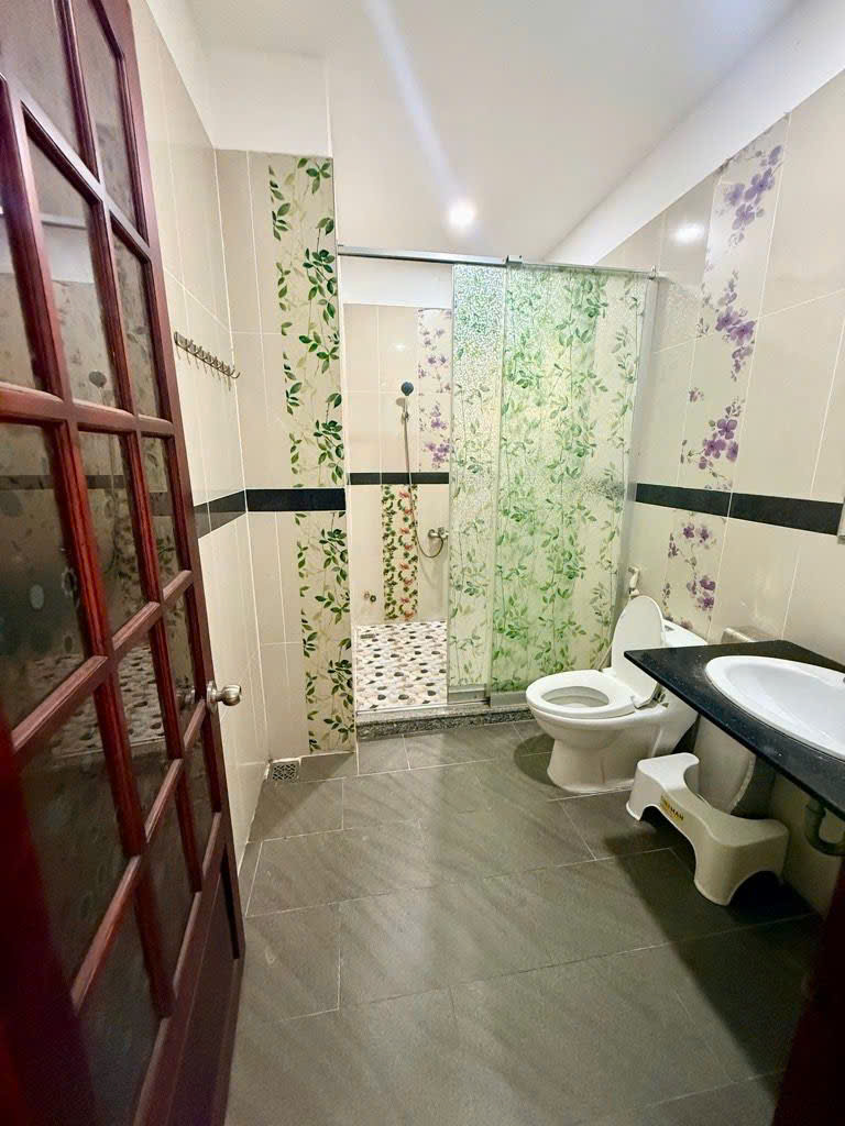 Cần bán Nhà mặt tiền Dĩ An, Bình Dương, Diện tích 92.5m², Giá Thương lượng 11