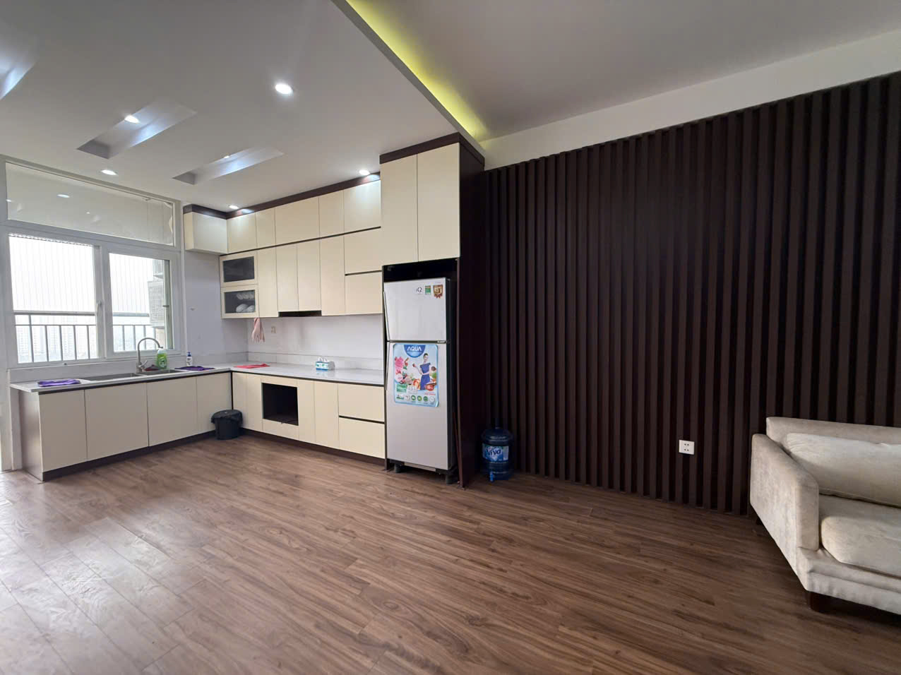 Chính chủ cần bán căn hộ view hồ HH02-2B chung cư Thanh Hà 4