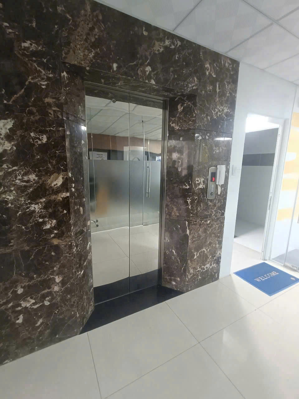 Cho thuê Văn phòng Phường Thạnh Mỹ Lợi, Quận 2, Diện tích 155m², Giá Thương lượng 3