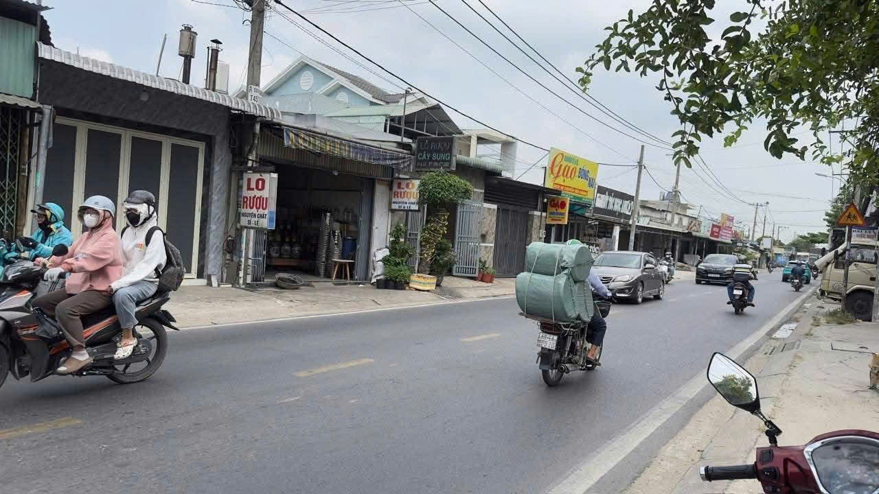 GẤP BÁN NHÀ MT ĐỖ VĂN DẬY – NGANG 11M – 2 SỔ LIỀN KỀ – GIÁ CHỈ 7.5 TỶ 2